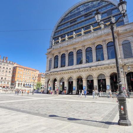 Palace Opera, Studio De Charme Lyon Kültér fotó